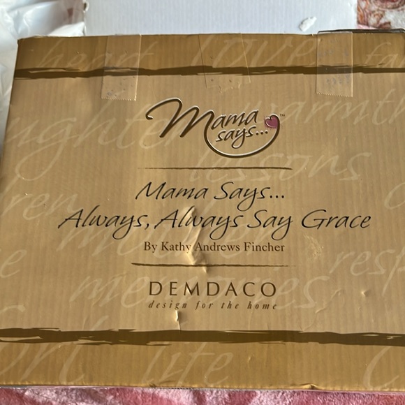 Gorgeous Collectable: Mama Says…Always, Always Say Grace Figurine - Picture 8 of 12